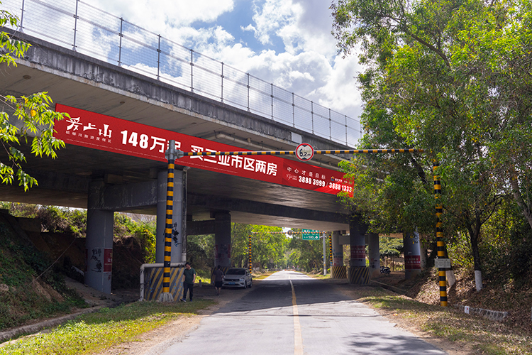 西线K351+905x2-1(下跨无牌).jpg
